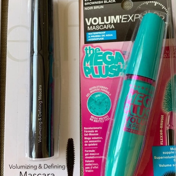 Custom Makeup Bundle - Picture 3 of 8